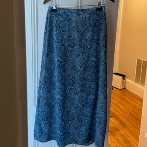 Midi skirt